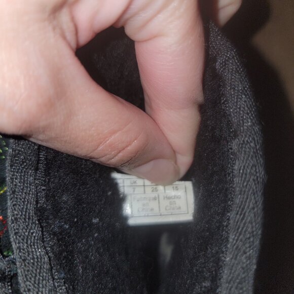 Ugg boots size 8c - Picture 4 of 4